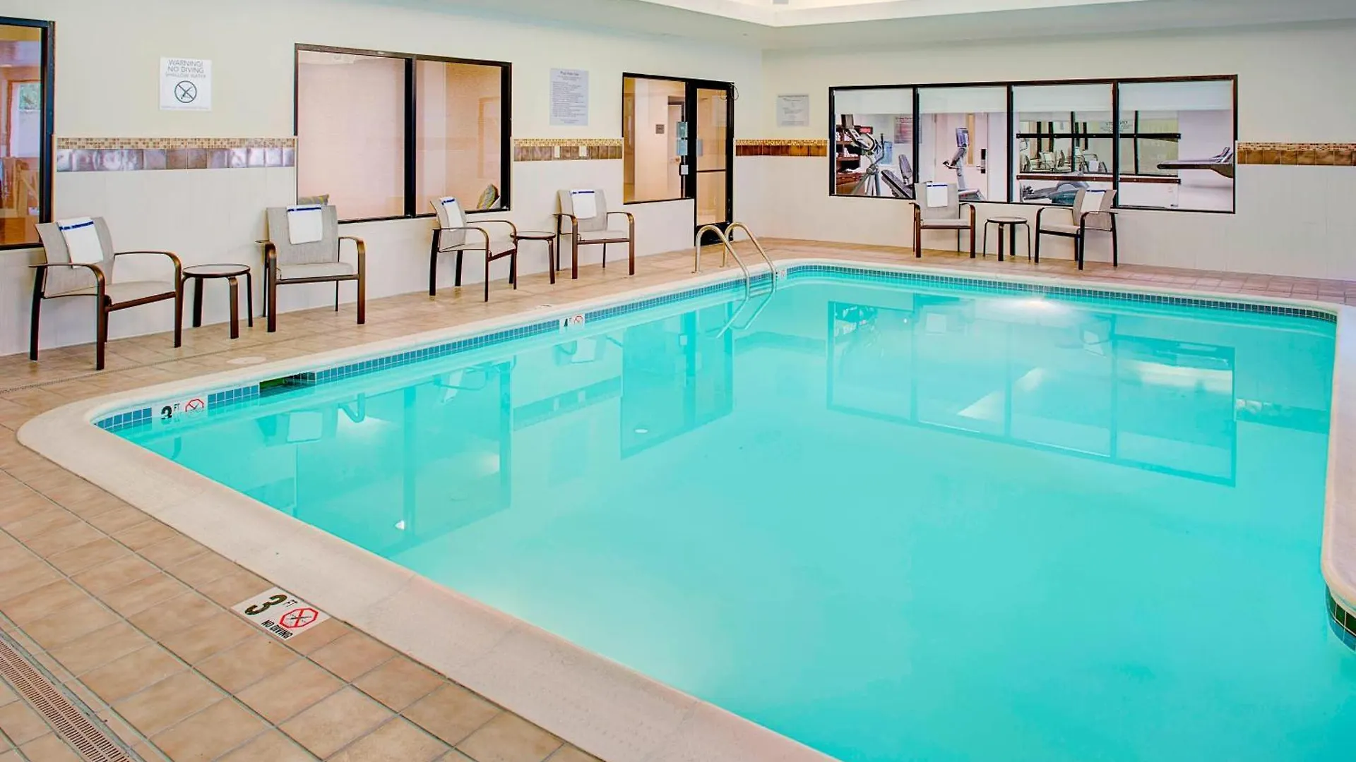 Courtyard By Marriott Richmond Airport Hotel Sandston
